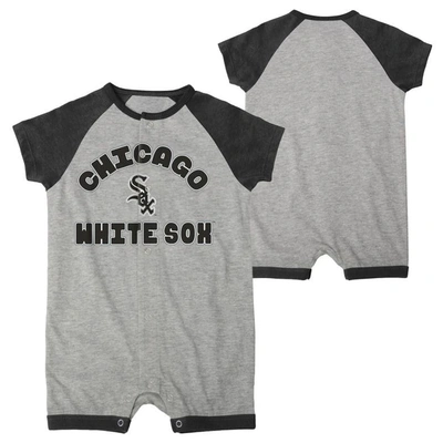 Outerstuff Babies' Infant  Heather Gray Chicago White Sox Extra Base Hit Raglan Full-snap Romper