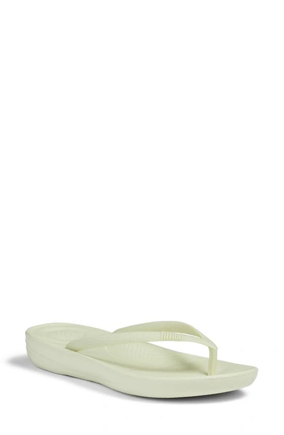 Fitflop Iqushion Flip Flop In Minty Green