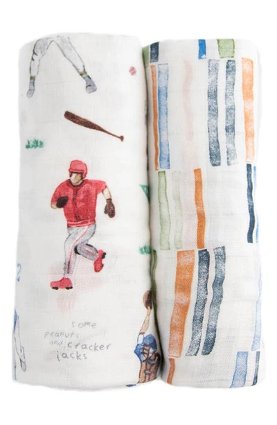 Little Unicorn 2-pack Muslin Swaddle Blanket In Home Run