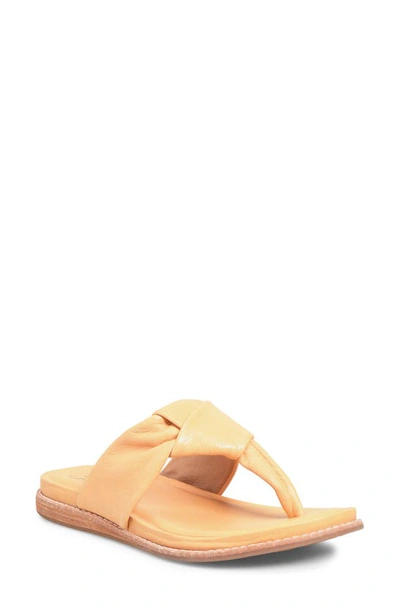 Söfft Essie Flip Flop In Yellow