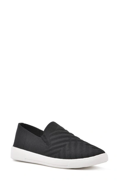 White Mountain Footwear Until Knit Slip-on Sneaker In Black/ Fabric