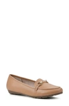 Cliffs By White Mountain Glowing Bit Loafer In Lt Tan/ Smooth