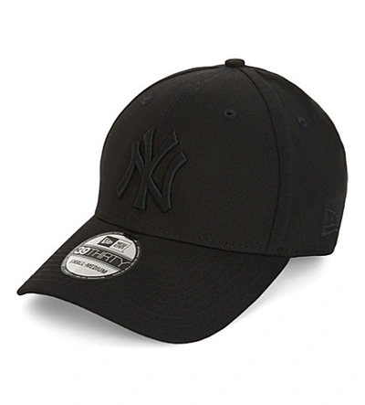 New Era 39thirty New York Yankees Baseball Cap In Black