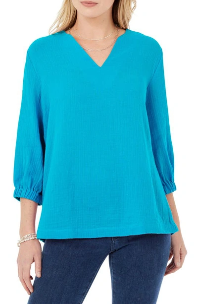 Foxcroft Evie Gauze Blouse In Oceanside