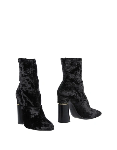 3.1 Phillip Lim / フィリップ リム Ankle Boot In Black