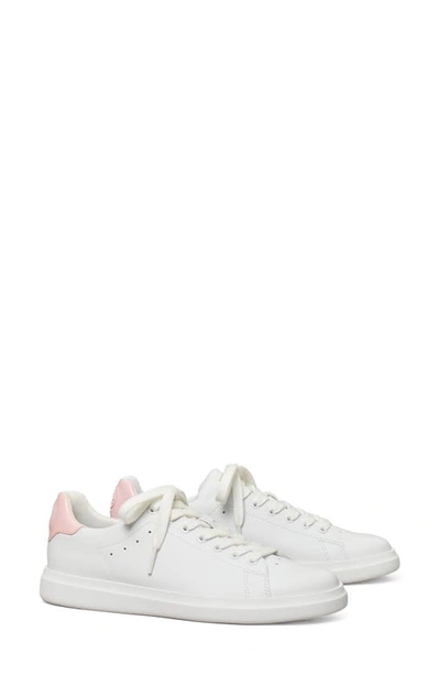 Tory Burch Howell Sneaker In Titanium White / Petunia