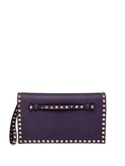 Valentino Garavani Classic Rockstud Leather Clutch In Marine