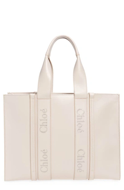 Chloé Woody Large Leather Tote Bag In Wild Grey