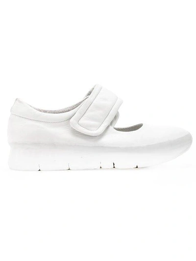 Oxs Rubber Soul Strap Fastening Sneakers In White