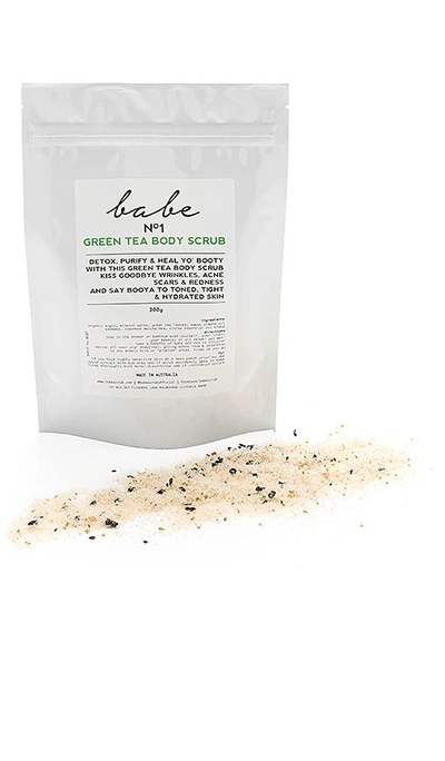 Babe Dry Body Scrub In Beauty: Na