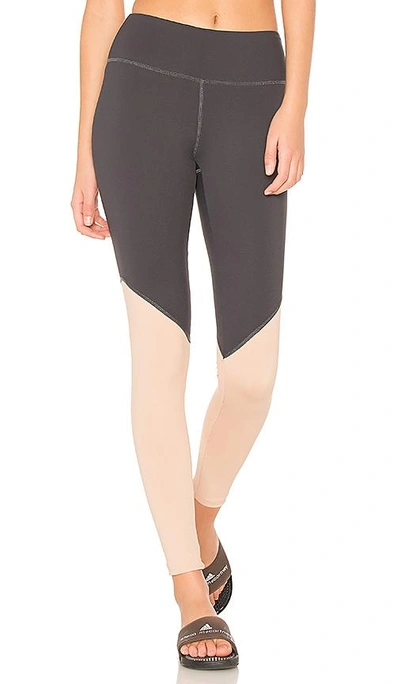 Khongboon Activewear Ofelia Legging In Charcoal