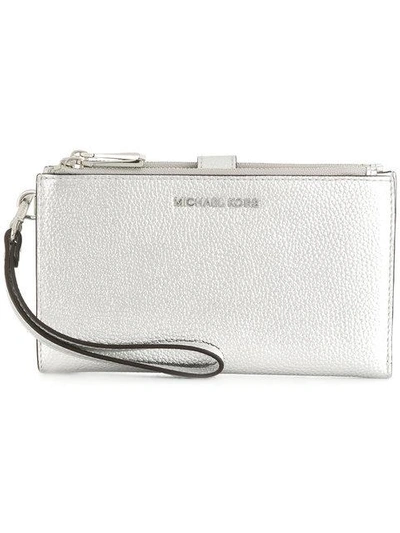 Michael Michael Kors Double Iphone 7 Wristlet - Metallic