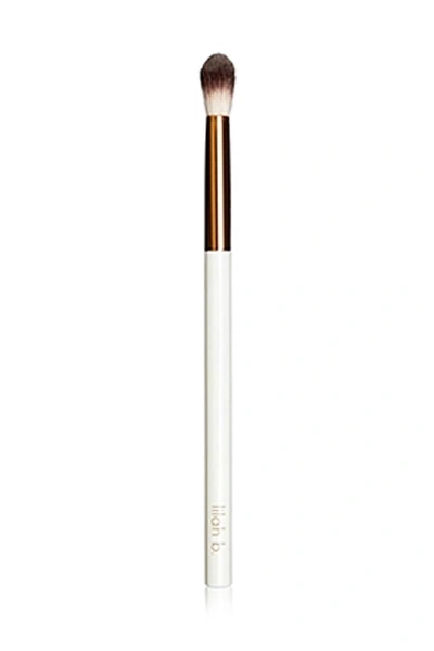 Lilah B Crease Brush #4