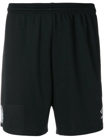 Les Artists Casual Fit Track Shorts In Black