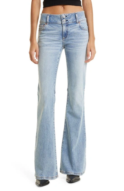 Alice And Olivia Stacey Mid Rise Flare Jeans In Bay Blue