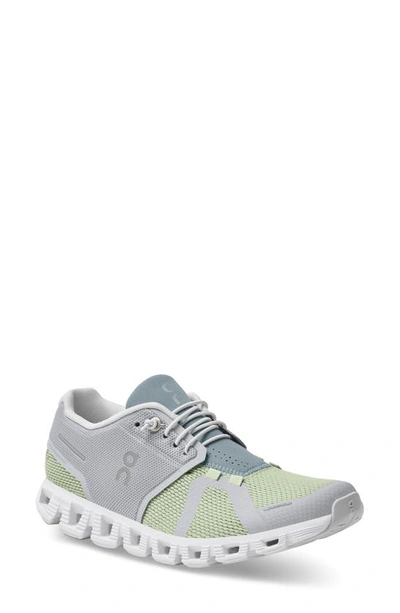 On Cloud 5 Combo Running Shoe In Glacier/ Meadow