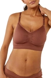 A Pea In The Pod Clip Down Maternity/nursing Bra In Tawny Birch