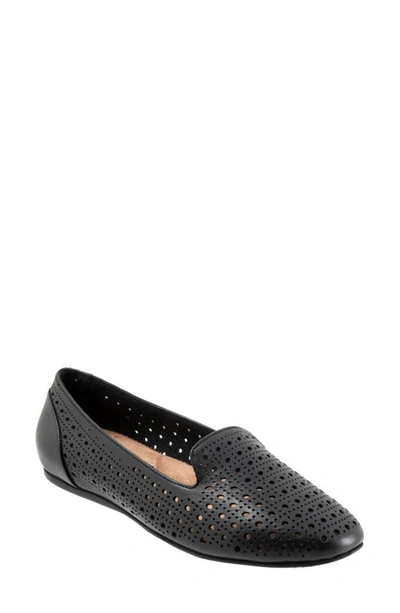 Softwalk Shelby Perforated Loafer In Black