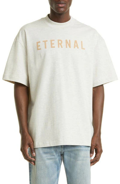 Fear Of God Eternal T-shirt Mit Geflocktem Logo In White