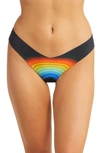 Commando Women's Photo-op No-show Thong In Rainbow