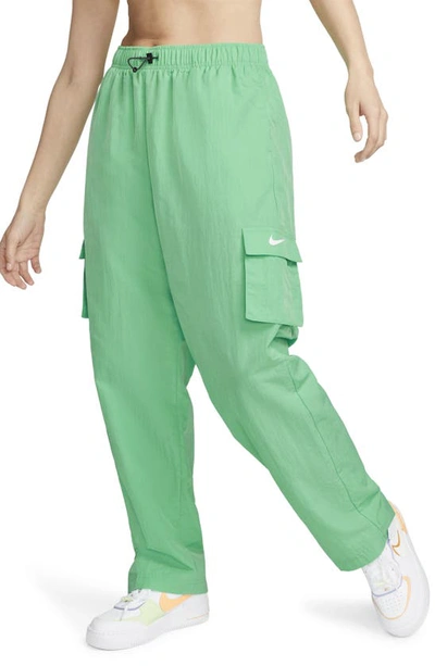 Nike Women's  Sportswear Essential High-rise Woven Cargo Pants In Green