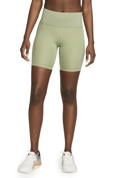 Nike Women's Tight Mid-rise Ribbed-panel Running Shorts With Pockets In Green