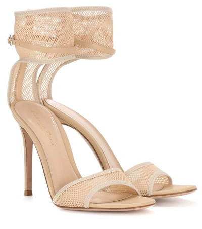 Gianvito Rossi Erin Sandals In Beige