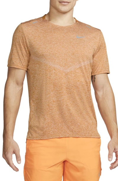 Nike Rise 365 Logo-print Space-dyed Dri-fit Running T-shirt In Monarch/heather