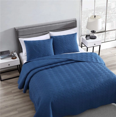 The Nesting Company Willow 3 Piece Quilt Set In Blue