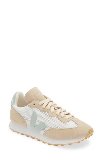 Veja Rio Branco Low-top Trainers In Lunar_matcha