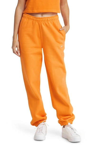 Nike Wmns Solo Swoosh Sweatpants Vivid Orange In Vivid Orange/ White