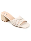 Journee Collection Moree Pump In Ivory