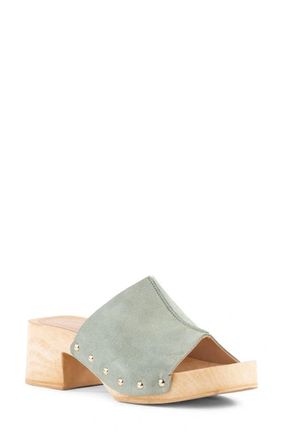 Seychelles Scene Block Heel Sandal In Sage