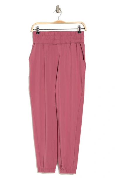 Z By Zella Interval Woven Track Pants In Pink Deco