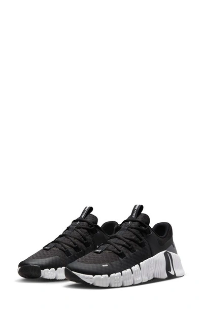 Nike Free Metcon 5 Training Shoe In Anthracite/black/white