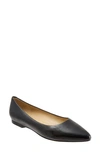 Trotters Estee Flat In Black Leather
