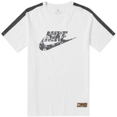 Nike Men's Sportswear Graphic Logo T-shirt In White