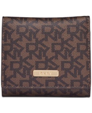 macys clearance wallets