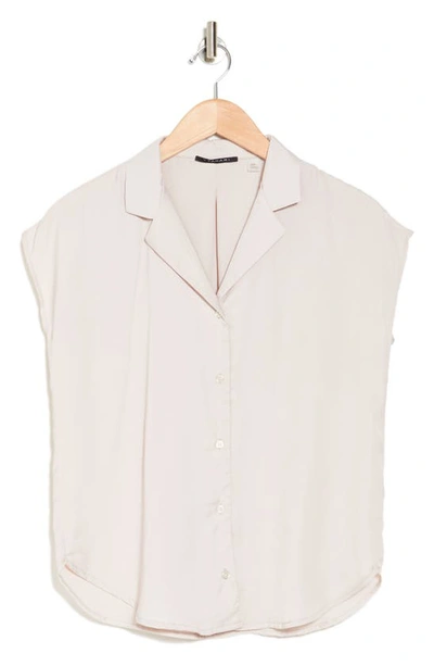 T Tahari Airflow Button-up Camp Shirt In Salt