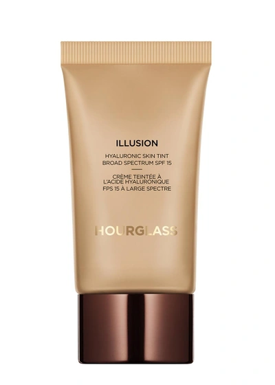 Hourglass Illusion Hyaluronic Skin Tint - Colour Sand In Warm Ivory