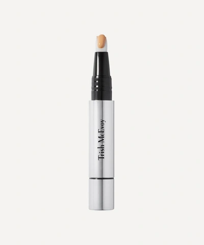 Trish Mcevoy Correct And Brighten Concealer Pen In Shade 2