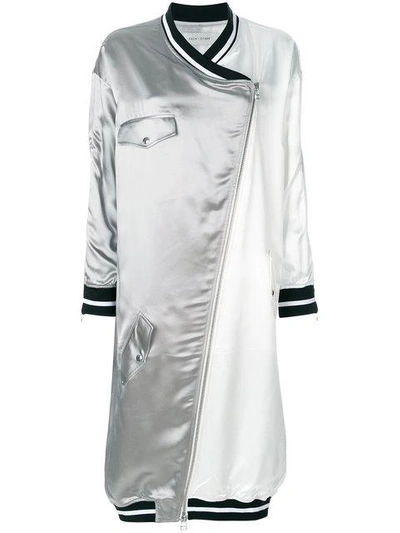 Each X Other Zip In White