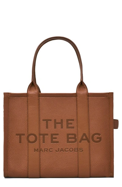 Marc Jacobs The Leather Tote Bag In Brown