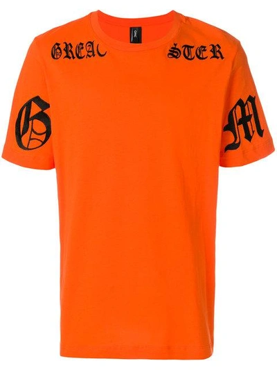 Omc Embroidered Logo T-shirt In Orange