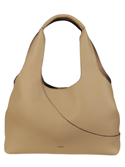 Hogan Elongated Grained Tote In Nude & Neutrals