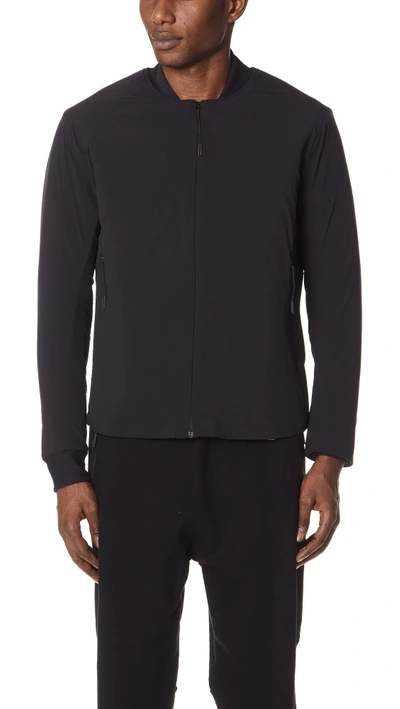 Isaora Lightweight Stretch Bomber Jacket In Black