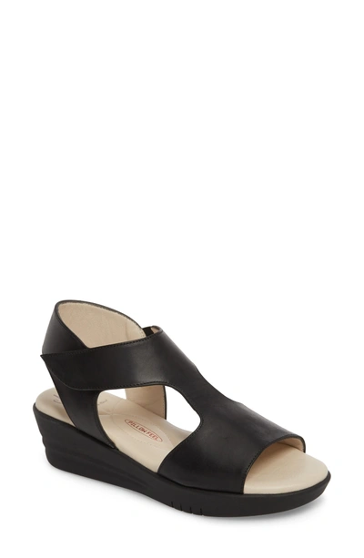 Amalfi By Rangoni Gabby Platform Sandal In Black Leather