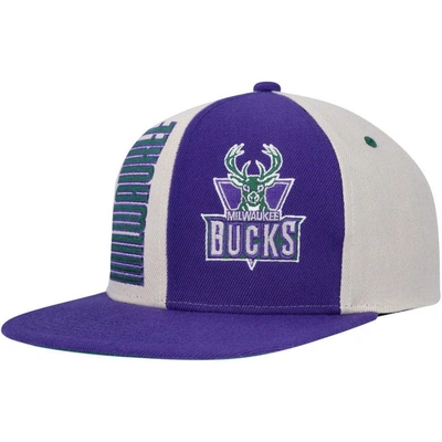 Mitchell & Ness Men's  Cream Milwaukee Bucks Hardwood Classics Pop Snapback Hat