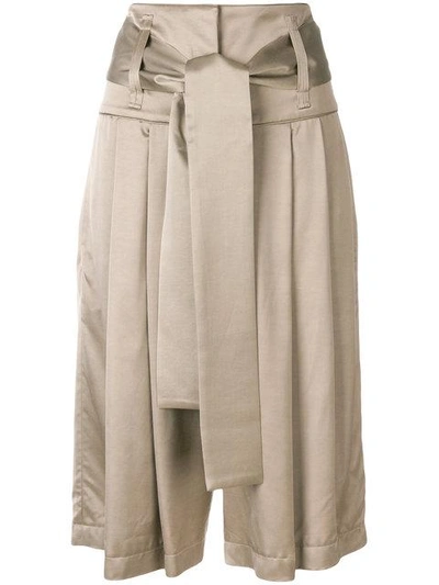 Maison Flaneur Pleated Long Shorts In Neutrals