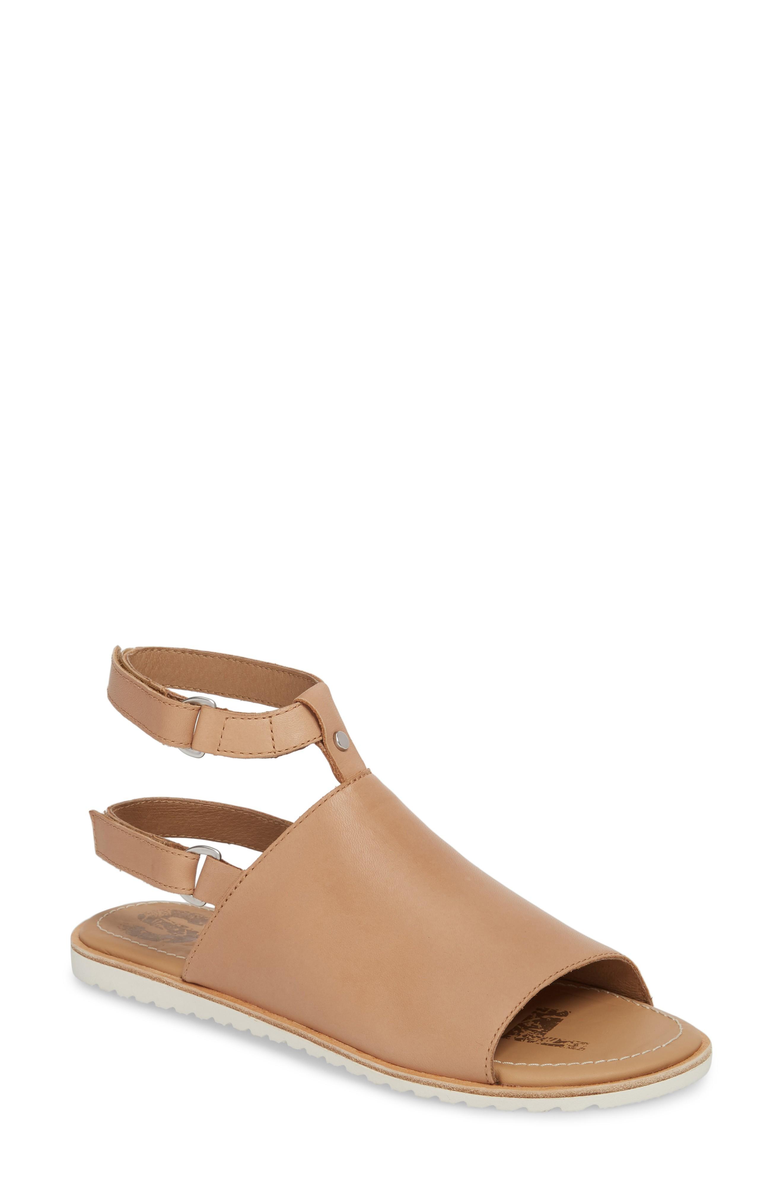 ella strappy sandal